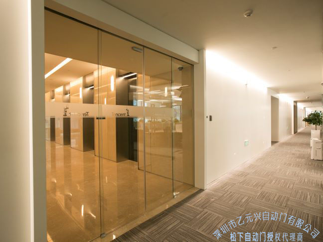 企業辦公室玻璃自動好色先生APP下载安装