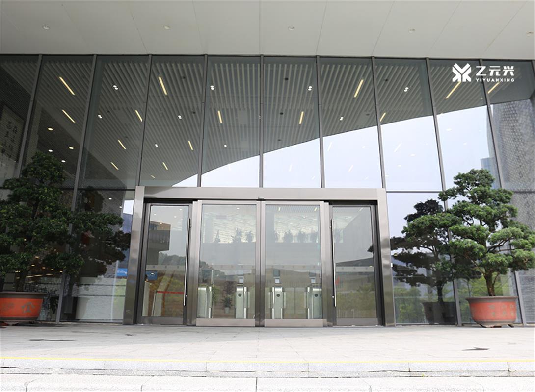 有框自動玻璃門-校區安裝案例